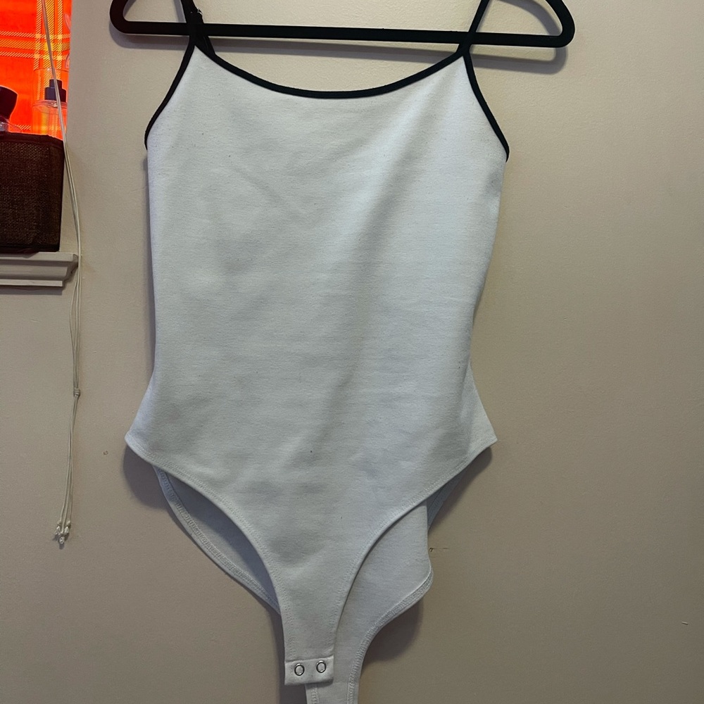 Top (bodysuit)